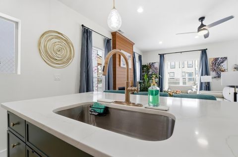 Tiny photo for 406 St Clair Avenue, Columbus, OH 43203 (MLS # 225045201)