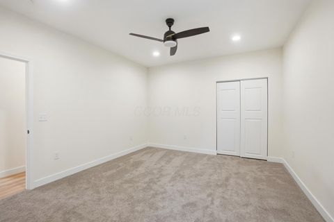 Tiny photo for 406 St Clair Avenue, Columbus, OH 43203 (MLS # 225045201)