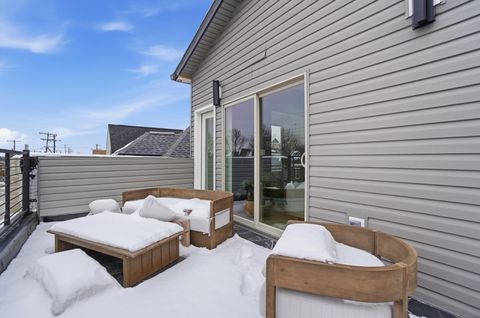 Tiny photo for 406 St Clair Avenue, Columbus, OH 43203 (MLS # 225045201)