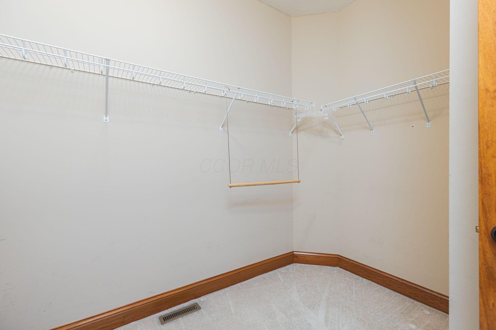 8312 Steitz Road, Powell, Ohio image 31