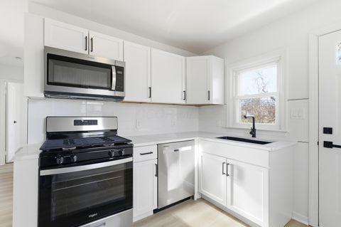 Tiny photo for 1582 Vendome Drive S, Columbus, OH 43219 (MLS # 226002960)