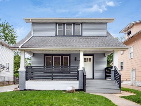 Photo of 113 N Powell Avenue, Columbus, OH 43204 (MLS # 226017338)