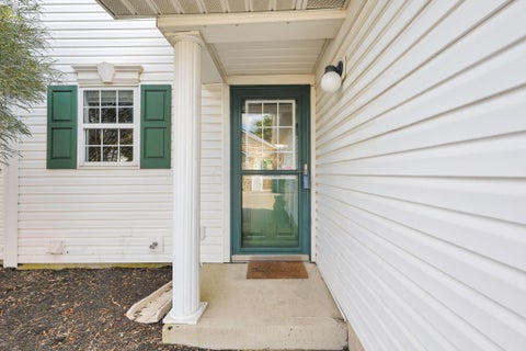 Tiny photo for 4693 Athalia Drive 23D #23D, Columbus, OH 43228 (MLS # 226032960)