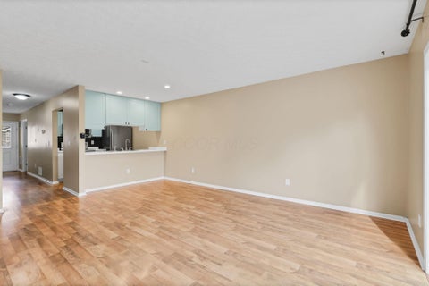 Tiny photo for 4693 Athalia Drive 23D #23D, Columbus, OH 43228 (MLS # 226032960)