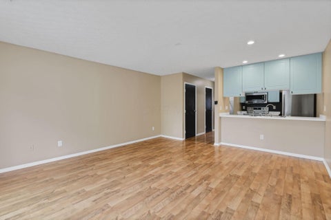 Tiny photo for 4693 Athalia Drive 23D #23D, Columbus, OH 43228 (MLS # 226032960)