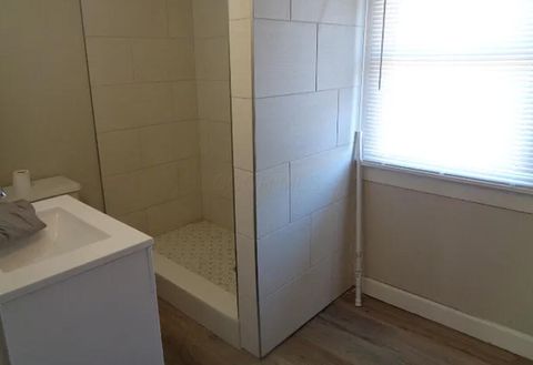 Tiny photo for 1070 E 16th Avenue, Columbus, OH 43211 (MLS # 226007340)