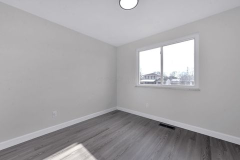 Tiny photo for 662 Bartfield Drive, Columbus, OH 43207 (MLS # 225045208)