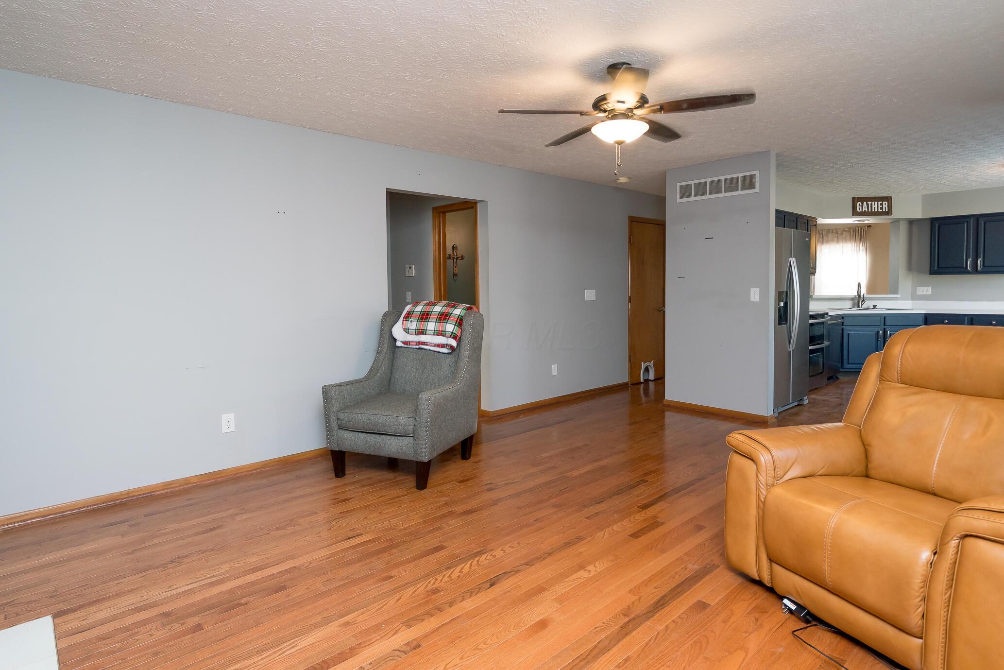 5110 Peach Canyon Drive, Canal Winchester, Ohio image 13