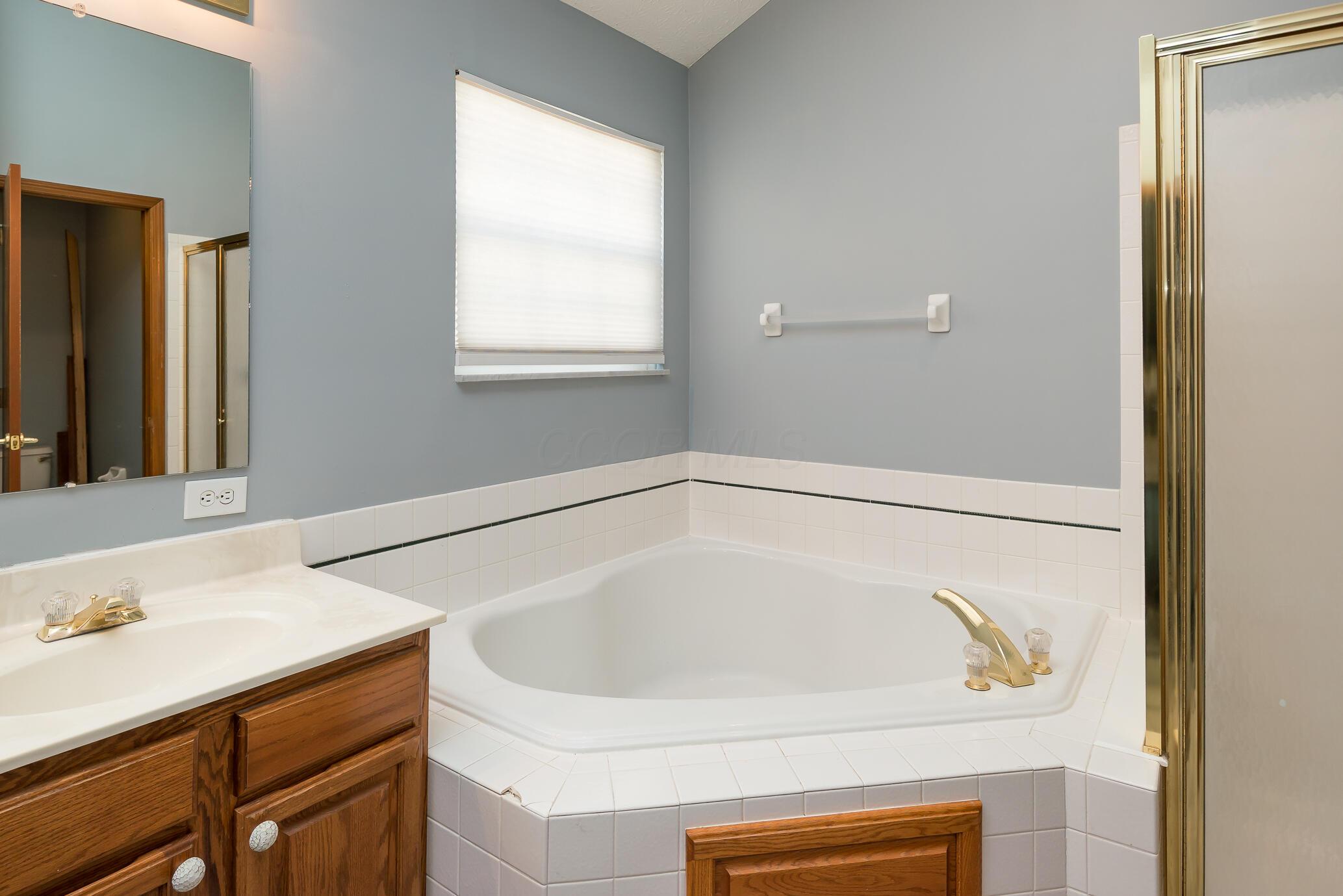 5110 Peach Canyon Drive, Canal Winchester, Ohio image 25