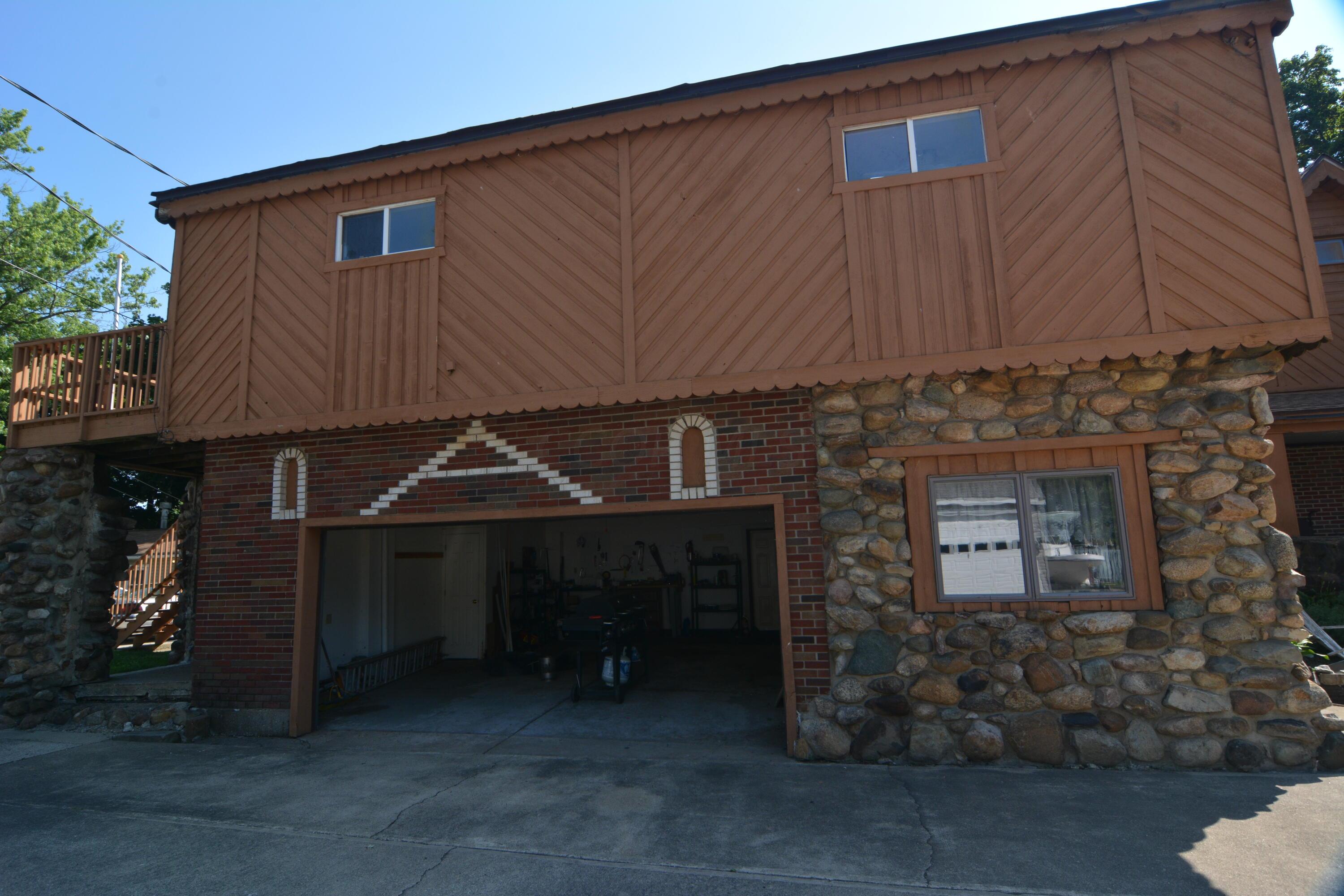 11815 W Lake Road, Vermilion, Ohio image 3