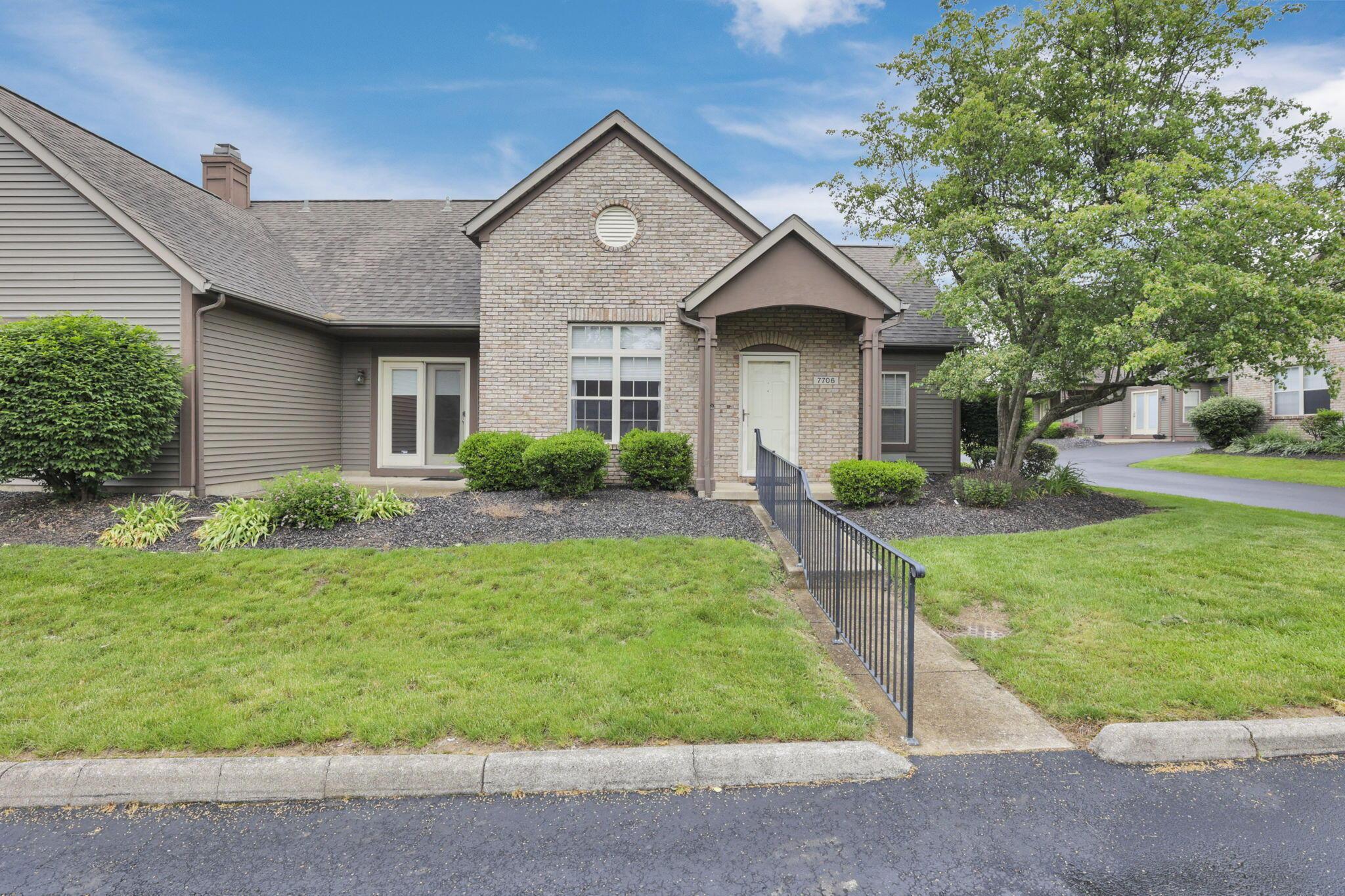7706 Redman Lane, Reynoldsburg, Ohio image 2