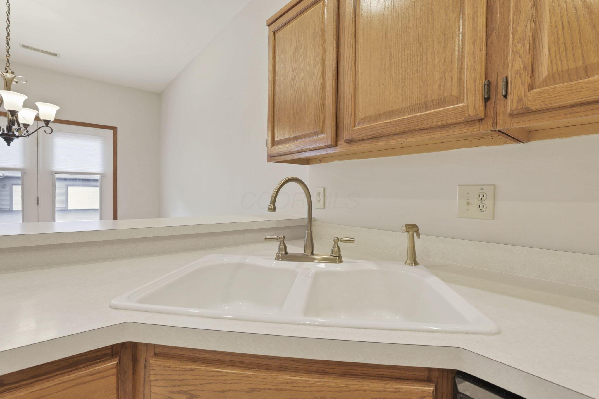 7706 Redman Lane, Reynoldsburg, Ohio image 22