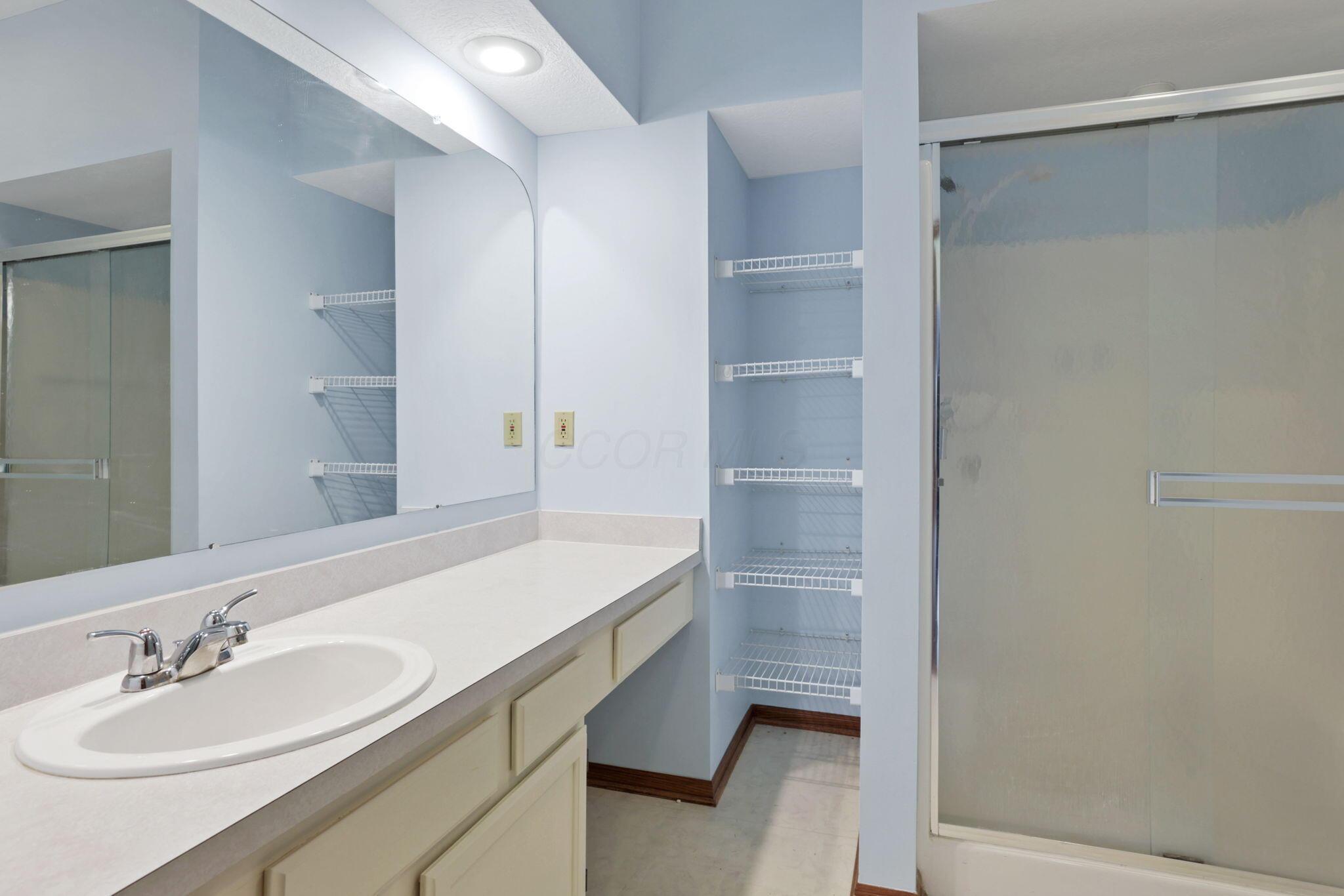 7706 Redman Lane, Reynoldsburg, Ohio image 31