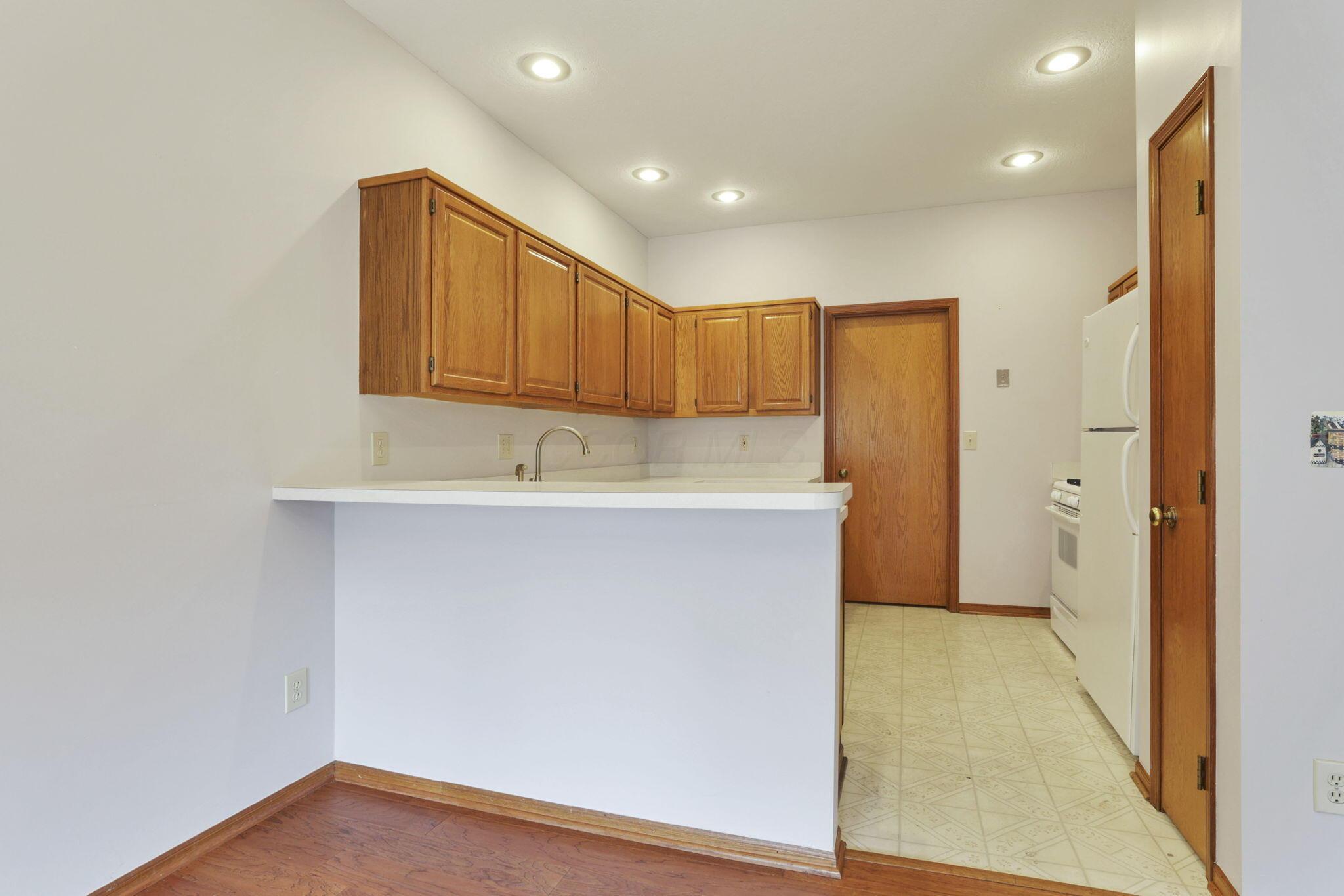 7706 Redman Lane, Reynoldsburg, Ohio image 17
