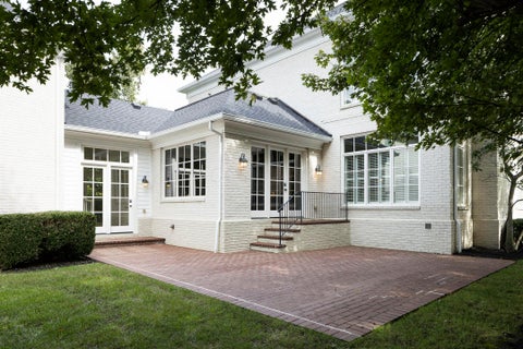 Tiny photo for 7300 Waterston, New Albany, OH 43054 (MLS # 226036491)
