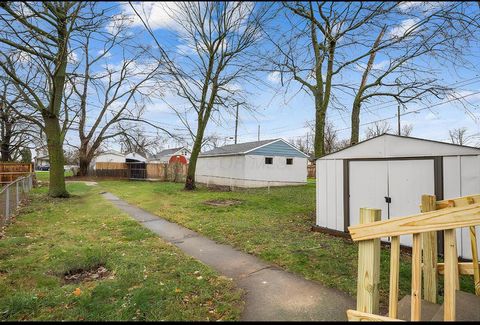 Tiny photo for 253 Benfield Avenue, Columbus, OH 43207 (MLS # 226002548)