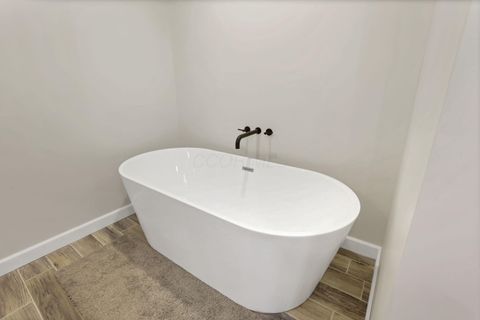 Tiny photo for 1295 Ginder Road NW, Lancaster, OH 43130 (MLS # 226000517)