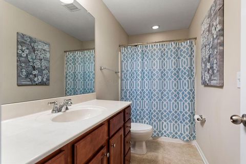 Tiny photo for 1836 Epic Way 38 #38, Grove City, OH 43123 (MLS # 226015859)