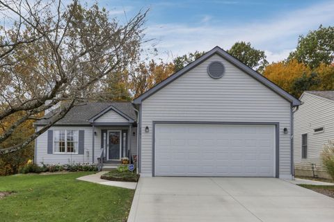 Photo of 7991 Windsome Court, Blacklick, OH 43004 (MLS # 225040426) Photo of 7991 Windsome Court, Blacklick, OH 43004 (MLS # 225040426)