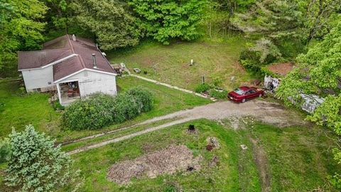 Tiny photo for 1996 Bauman Hill Road SE, Lancaster, OH 43130 (MLS # 226017614)