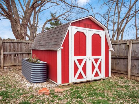 Tiny photo for 1960 Barnard Drive, Powell, OH 43065 (MLS # 225045554)