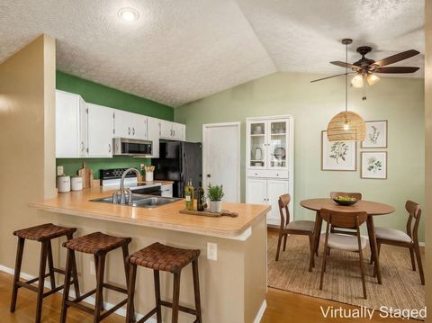 Tiny photo for 1960 Barnard Drive, Powell, OH 43065 (MLS # 225045554)