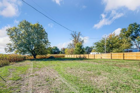 Tiny photo for 8213 Lincoln Avenue, Caledonia, OH 43314 (MLS # 225039526)