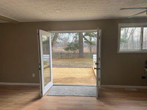 Tiny photo for 1470 Efner Drive, Columbus, OH 43227 (MLS # 226000865)