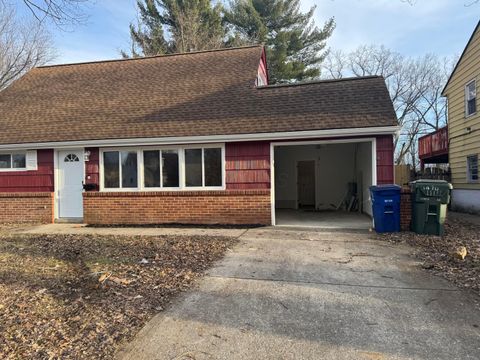 Photo of 1470 Efner Drive, Columbus, OH 43227 (MLS # 226000865)