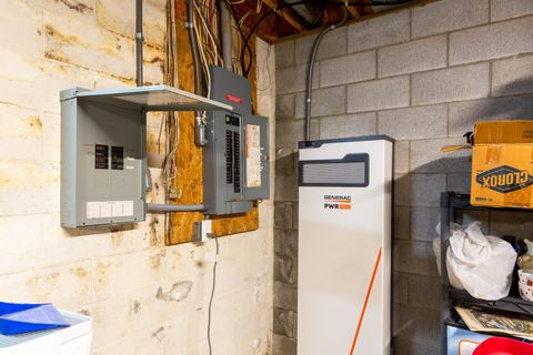 Tiny photo for 7641 Kinney Road, Mount Vernon, OH 43050 (MLS # 226005537)