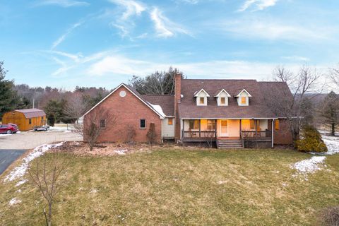 Tiny photo for 7641 Kinney Road, Mount Vernon, OH 43050 (MLS # 226005537)