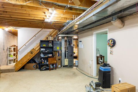 Tiny photo for 7641 Kinney Road, Mount Vernon, OH 43050 (MLS # 226005537)