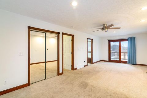 Tiny photo for 7641 Kinney Road, Mount Vernon, OH 43050 (MLS # 226005537)