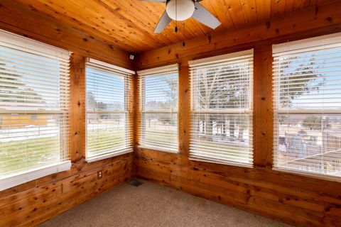 Tiny photo for 7641 Kinney Road, Mount Vernon, OH 43050 (MLS # 226005537)