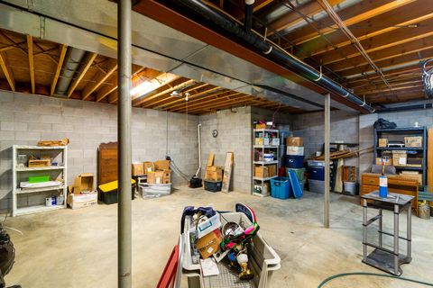 Tiny photo for 7641 Kinney Road, Mount Vernon, OH 43050 (MLS # 226005537)