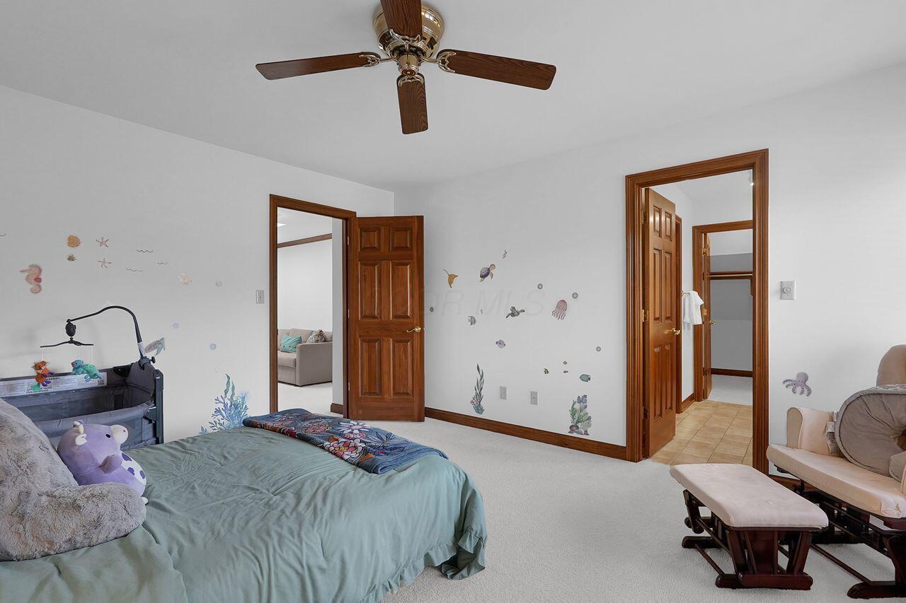 1909 Roundwyck Lane, Powell, Ohio image 30