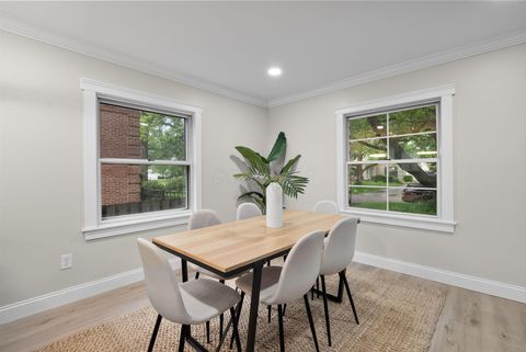 Tiny photo for 2583 Wexford Road, Columbus, OH 43221 (MLS # 225045965)