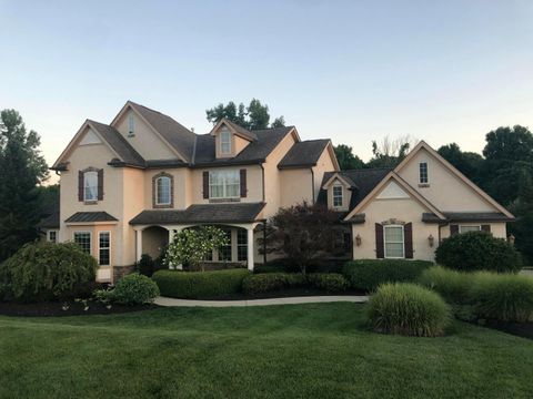 Photo of 123 Hidden Hills Drive, Pataskala, OH 43062 (MLS # 226009236)