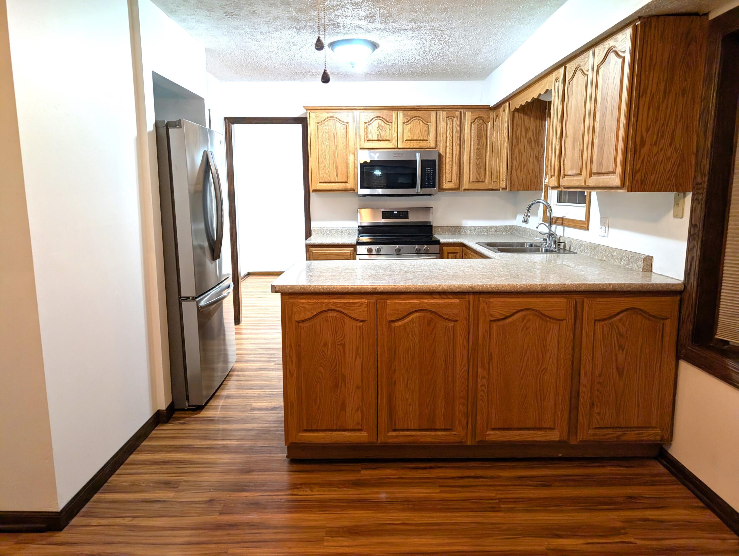 13783 Wayside Drive, Pickerington, Ohio image 21