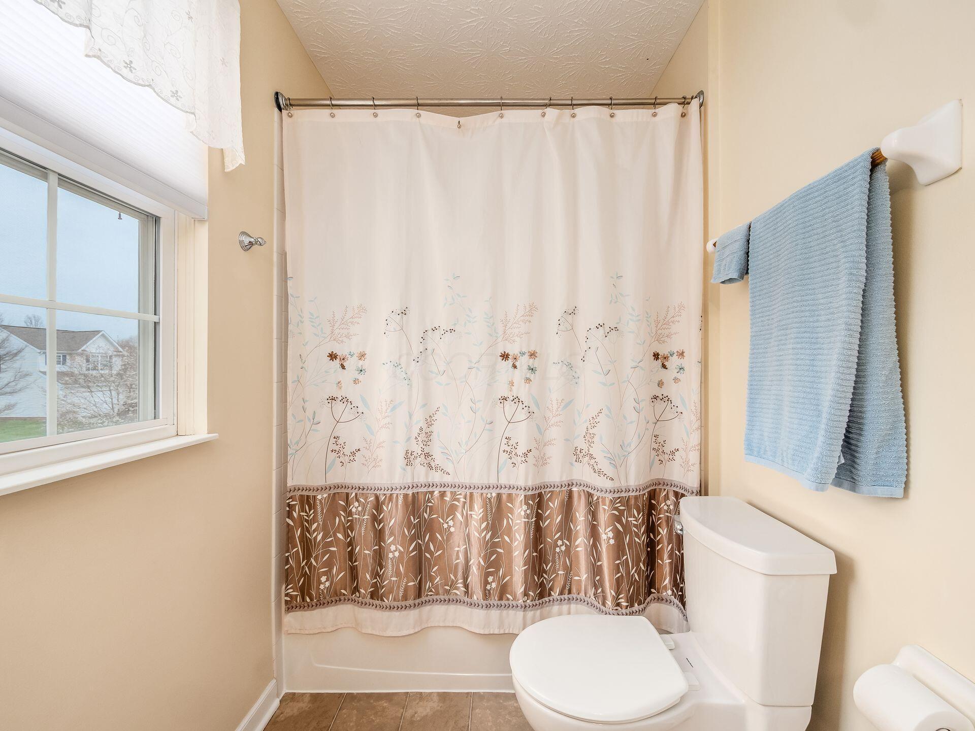 4412 Haybury Drive, New Albany, Ohio image 40