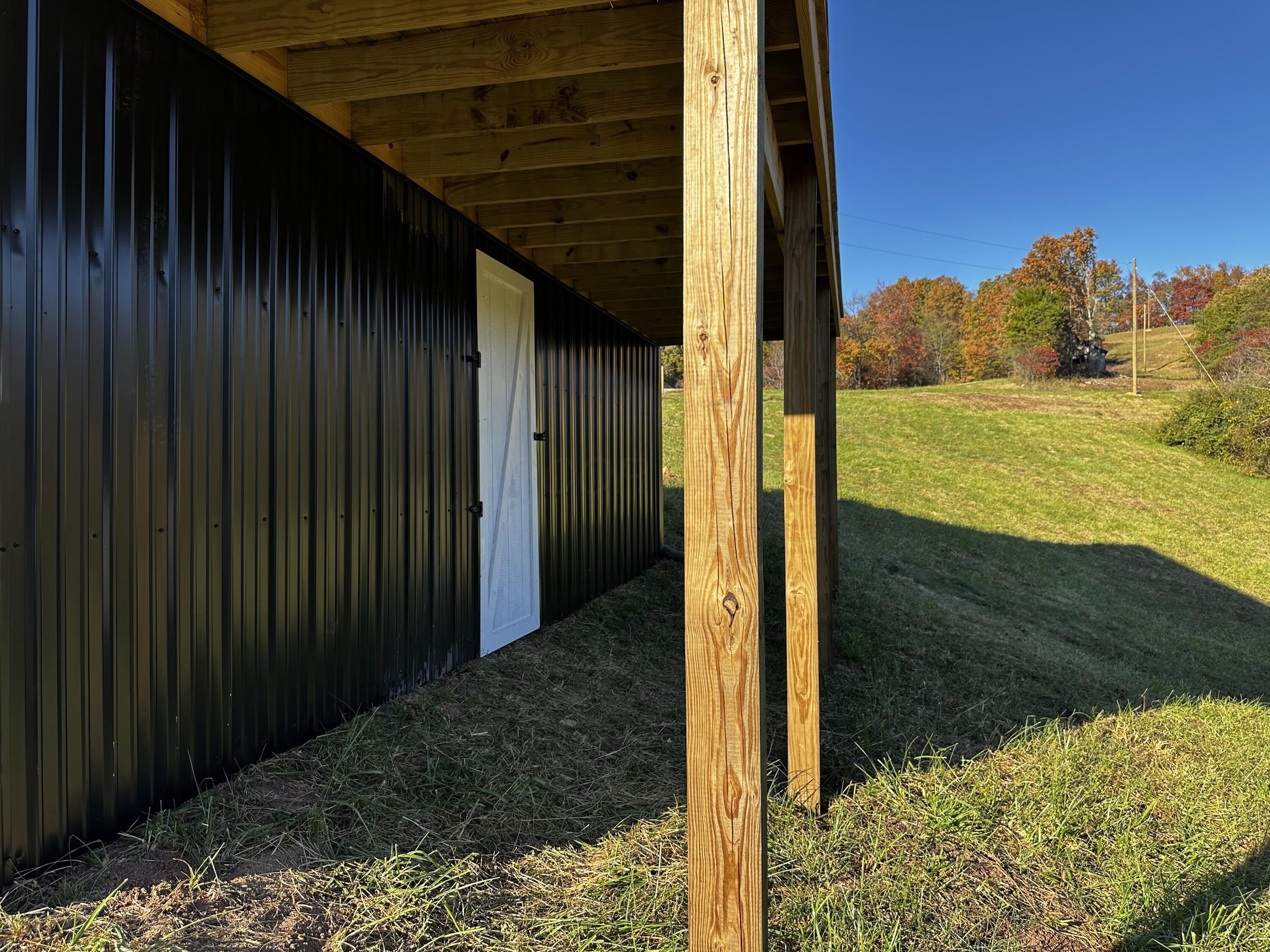 925 Hull Road #SKYLINE CABIN WOODS WAYN, Patriot, Ohio image 25