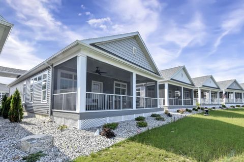 Homes For Sale - 10850 E Bayshore Road #CARDINAL BLVD 82<br/> Marblehead, OH 43440