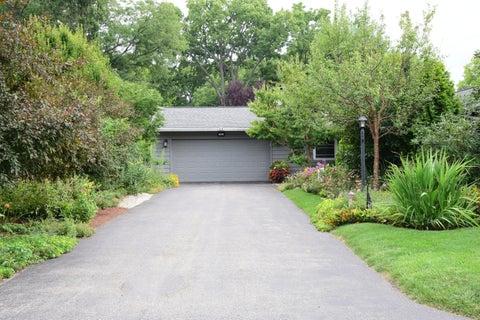 961 Lynbrook Road,  OH 43235