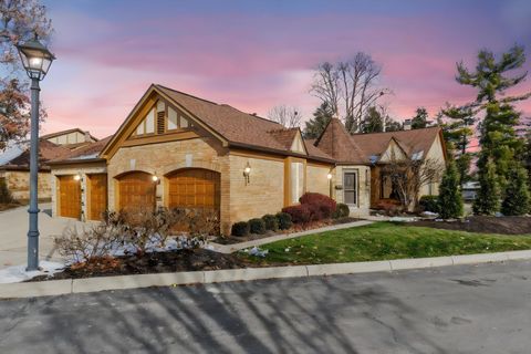 Photo of 3336 Mansion Way, Columbus, OH 43221 (MLS # 225045301)