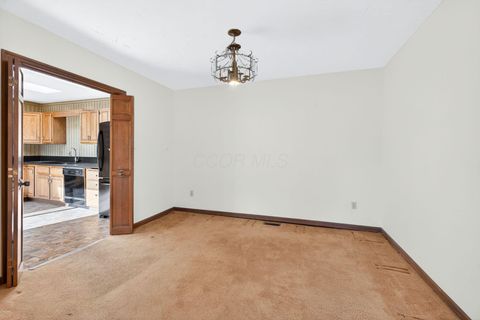 Tiny photo for 3336 Mansion Way, Columbus, OH 43221 (MLS # 225045301)