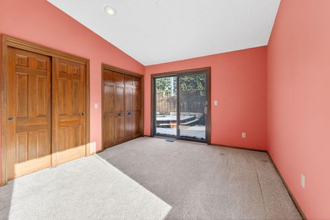 Tiny photo for 3336 Mansion Way, Columbus, OH 43221 (MLS # 225045301)