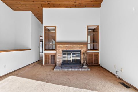 Tiny photo for 3336 Mansion Way, Columbus, OH 43221 (MLS # 225045301)