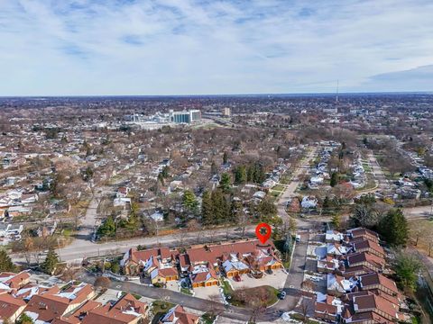 Tiny photo for 3336 Mansion Way, Columbus, OH 43221 (MLS # 225045301)