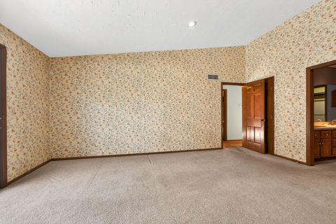 Tiny photo for 3336 Mansion Way, Columbus, OH 43221 (MLS # 225045301)