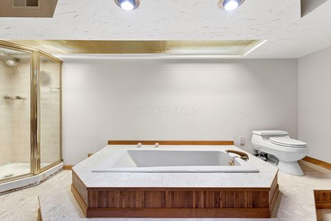 Tiny photo for 3336 Mansion Way, Columbus, OH 43221 (MLS # 225045301)